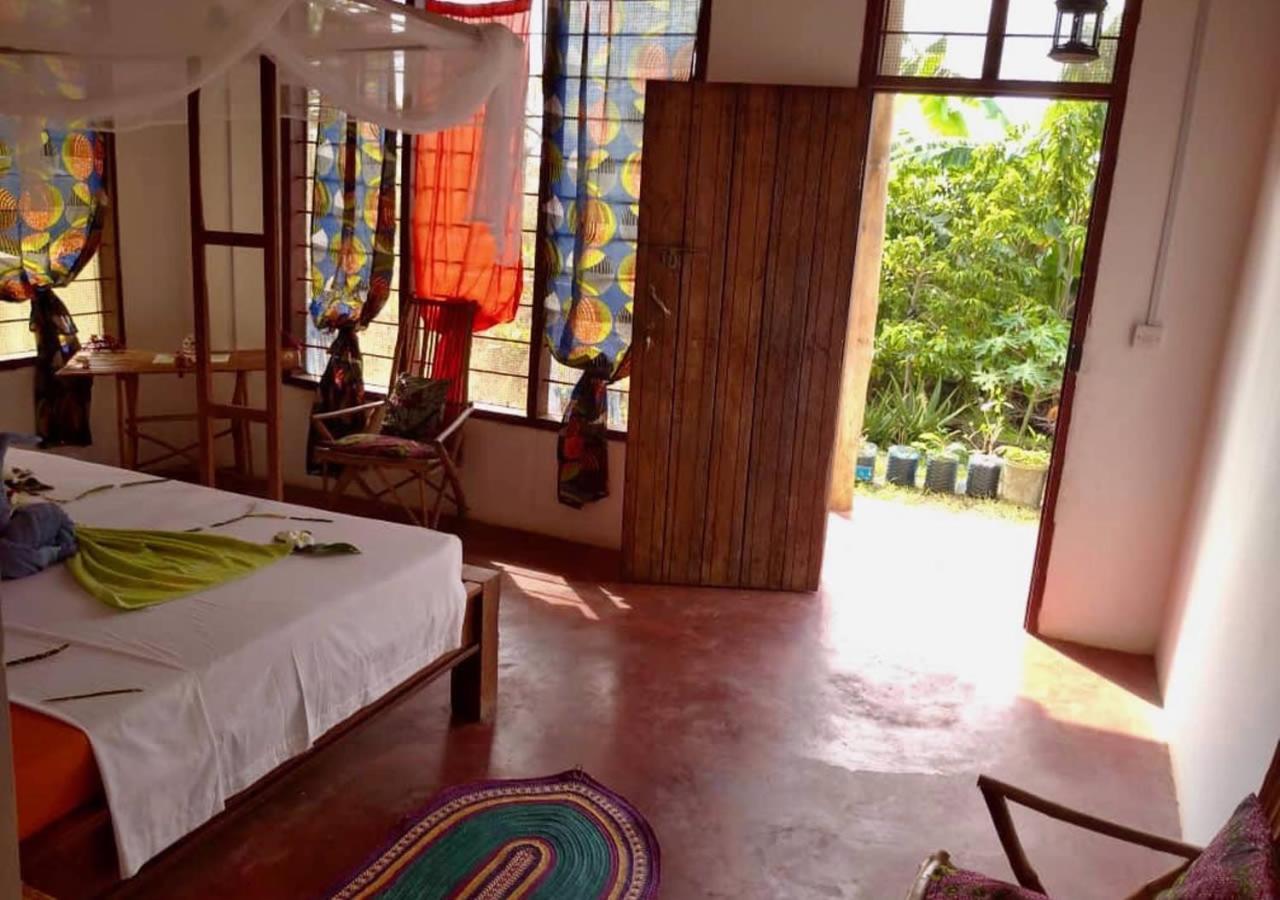 Bed and Breakfast Kilimani House Нунгви Экстерьер фото