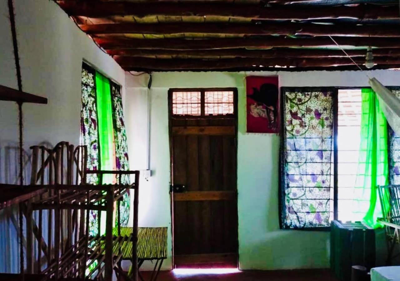 Bed and Breakfast Kilimani House Нунгви Экстерьер фото